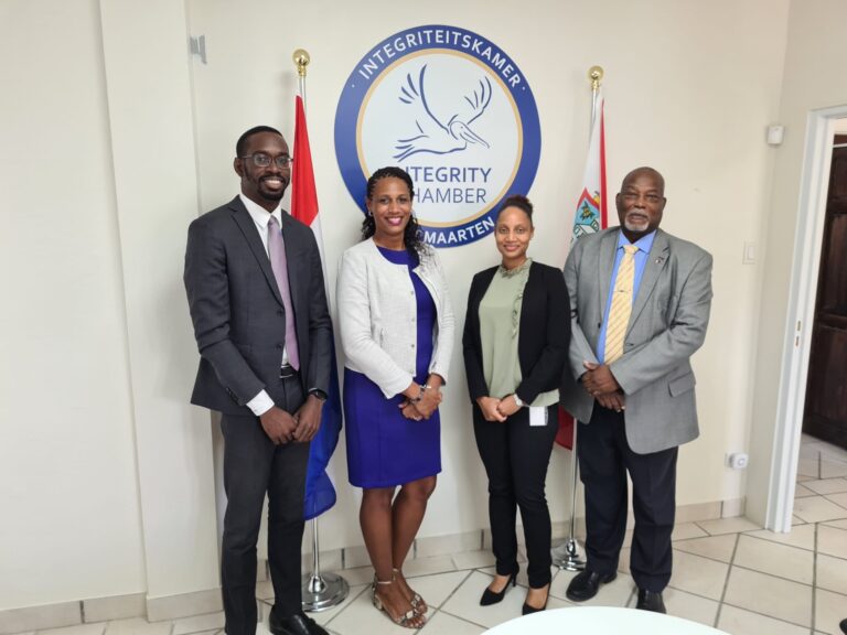 The President of Parliament visits The Integrity Chamber