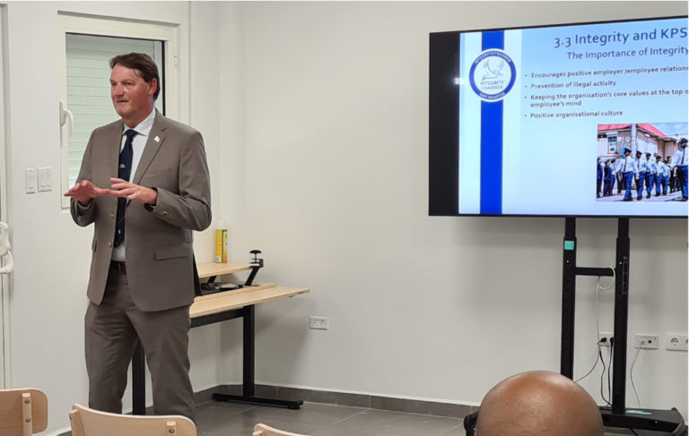 Integrity Chamber Provides Information Sessions on Integrity to the Police